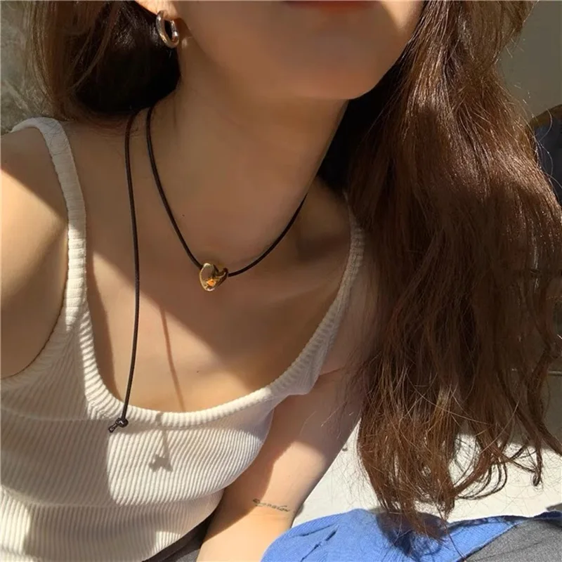 Black rope string heart pendant necklace for women korean fashion necklace for teenage girls y2k jewelry mone