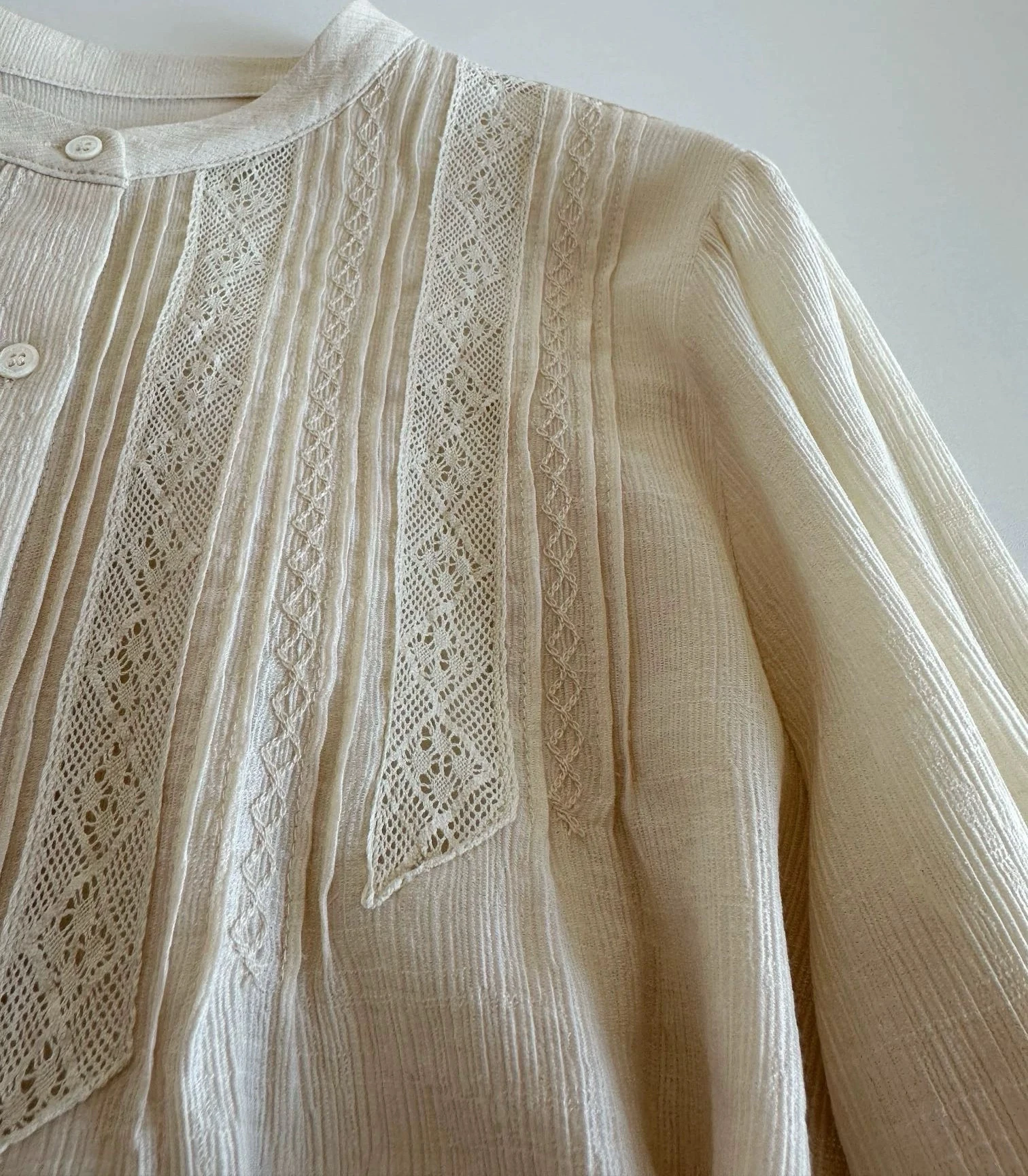 

Ele Accordion Pleat Lace Splicing Chiffon irt Korean Single VAN*25 Spring Anti-aging Beautiful irt for Women