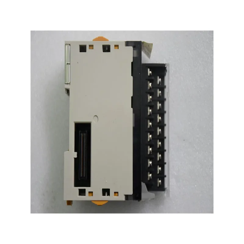 Fast delivery  Industrial Controller Plc Equipment C200H-B7A12