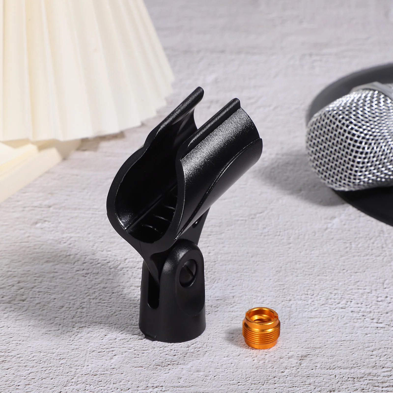 

2Pcs Microphone Stand Clip Adjustable Mic Clamp Plastic Holder Clip with Screw Adapter for Studio and Stage Use