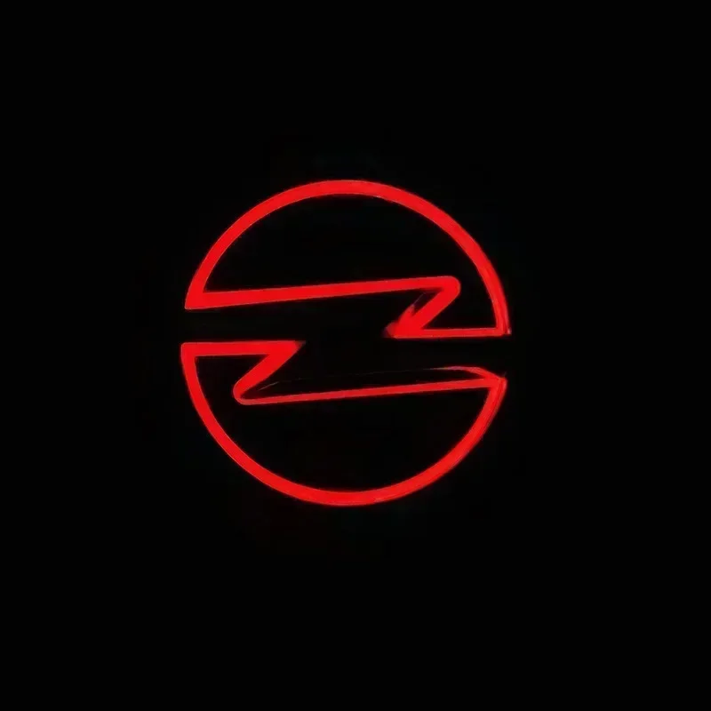 Samochodowa lampa LED z logo 5D jest odpowiednia dla Opel Corsa Astra Safely Vectra Antara Mokka logo logo zmodyfikowane materiały samochodowe.