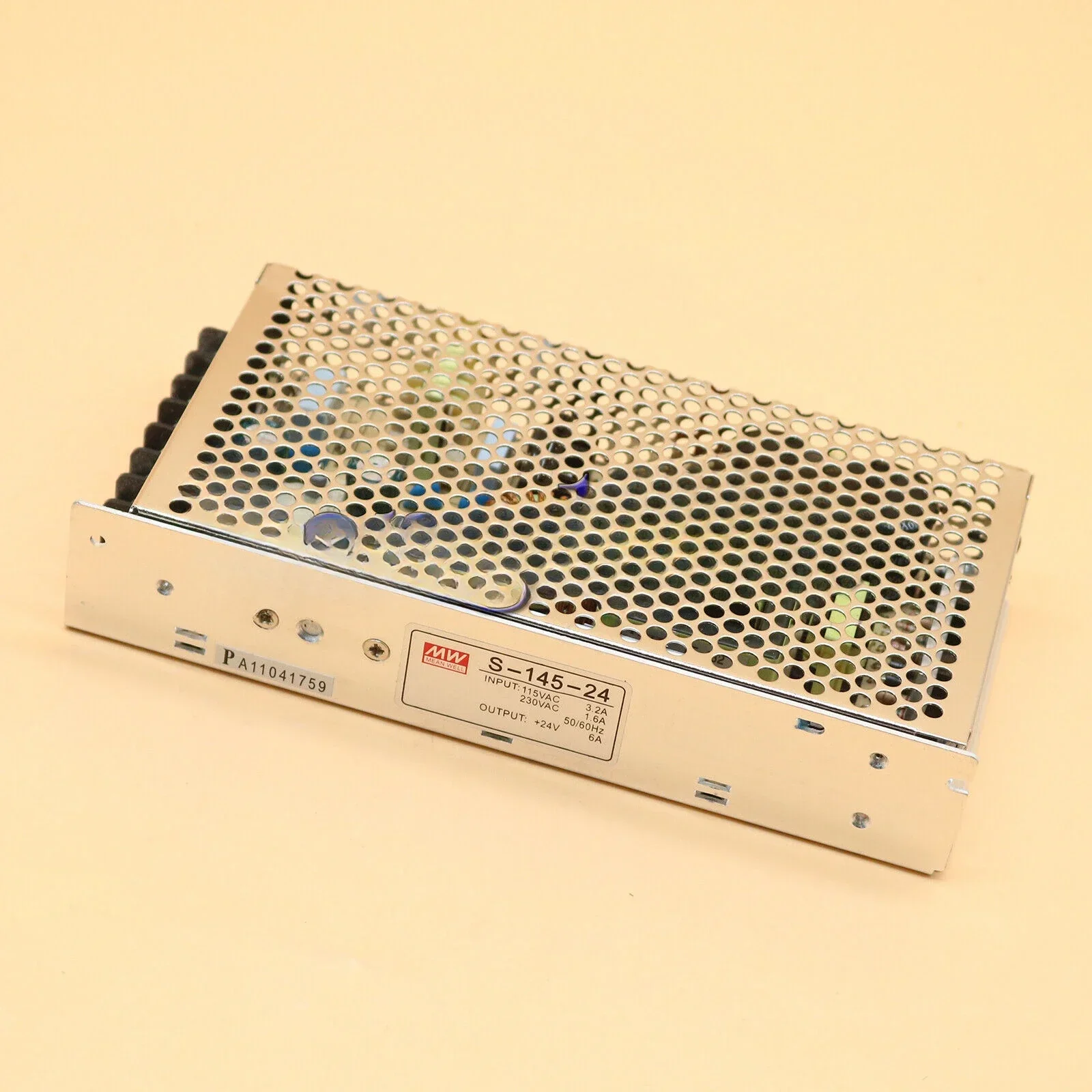 1 PC Nuovo MEAN WELL S-145-24 DC24V 6A Alimentatore Switching SPEDIZIONE VELOCE