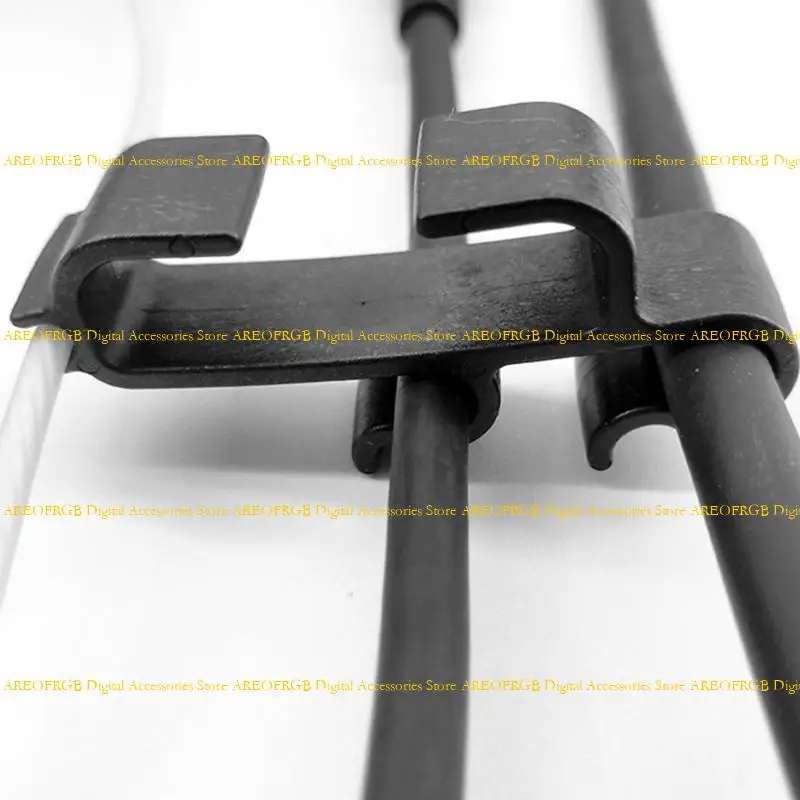 

E21E Cable Clamp Buckle Data Cable Fixer Earphone Cord Clip for Quest 2 Glasses