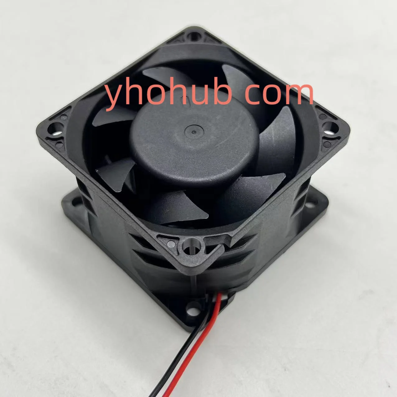 NMB-MAT 06038RA-24R-EU 01 DC 24V 0.72A 80x80x38mm 2-Wire Server Cooling Fan