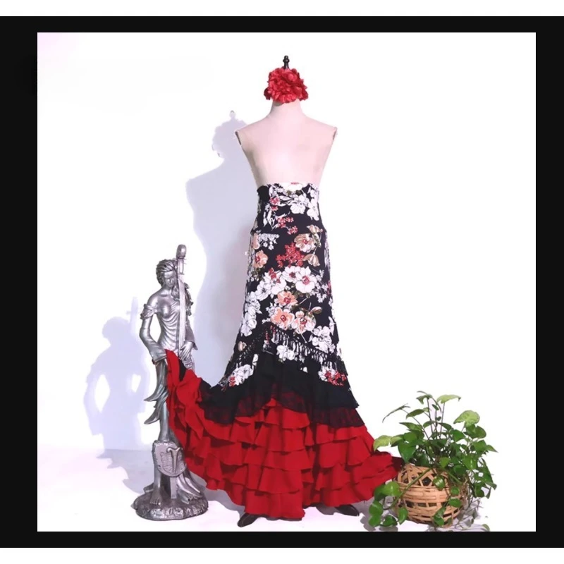 Abito da spettacolo per costumi di danza del ventre con gonna di danza dell'anca con borsa da rimbalzo alta personalizzata di flamenco stampato