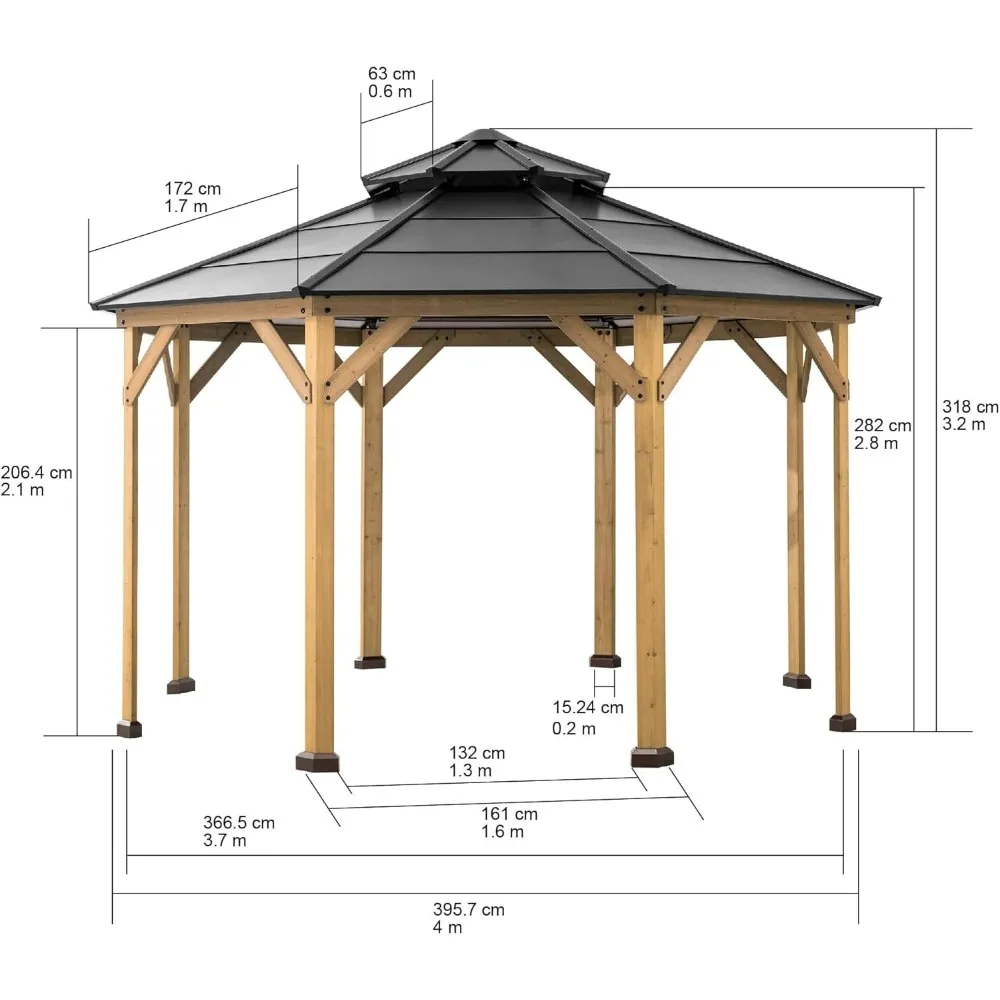 Gazebo drewniany ośmiokątny z ramą z cedru, wymiary 13 x 13 stóp, z brązową dwupoziomową stalową dachową konstrukcją i haczykiem sufitowym.