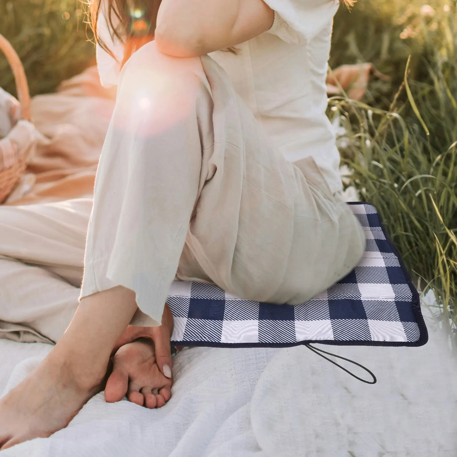 

Seat Cushions Waterproof Outdoor Camping Portable Folding Mat Pad Oisture-proof Seating