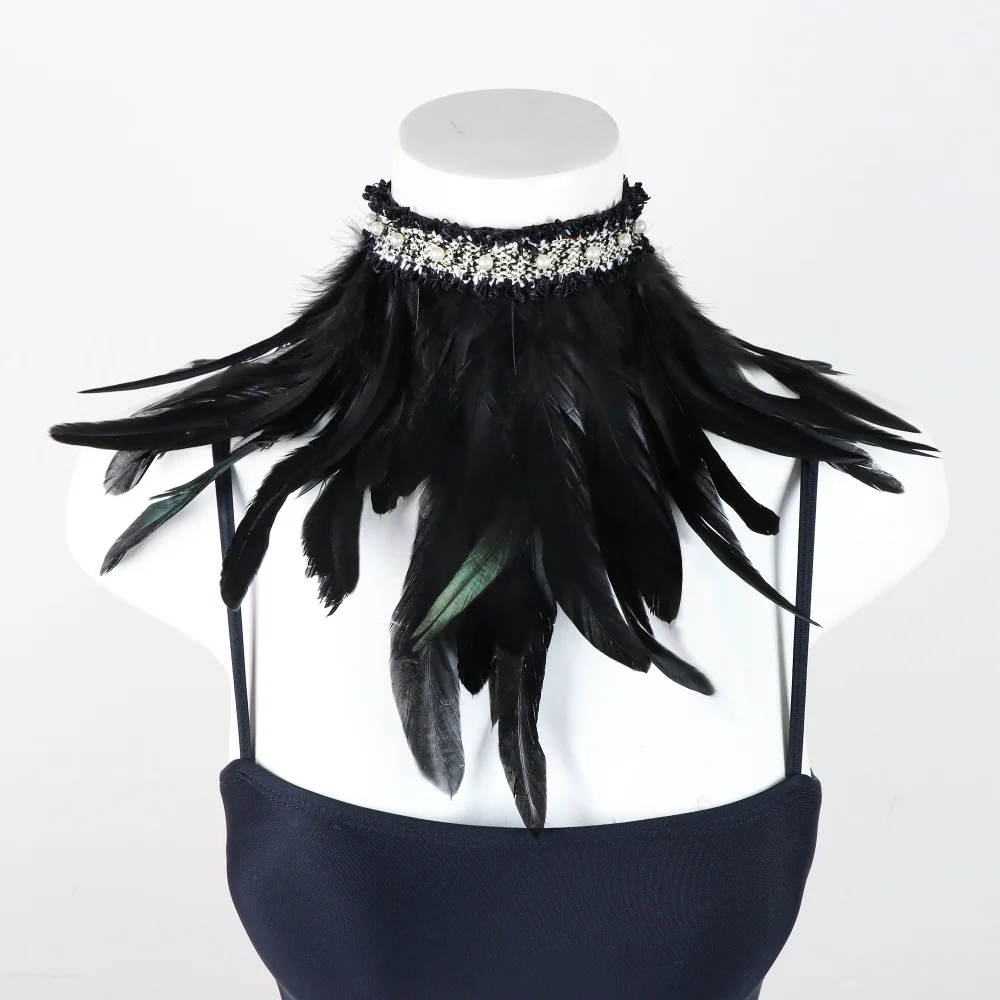 Collare di piume di pizzo vittoriano Collana girocollo di piume gotiche Puntelli per feste cosplay