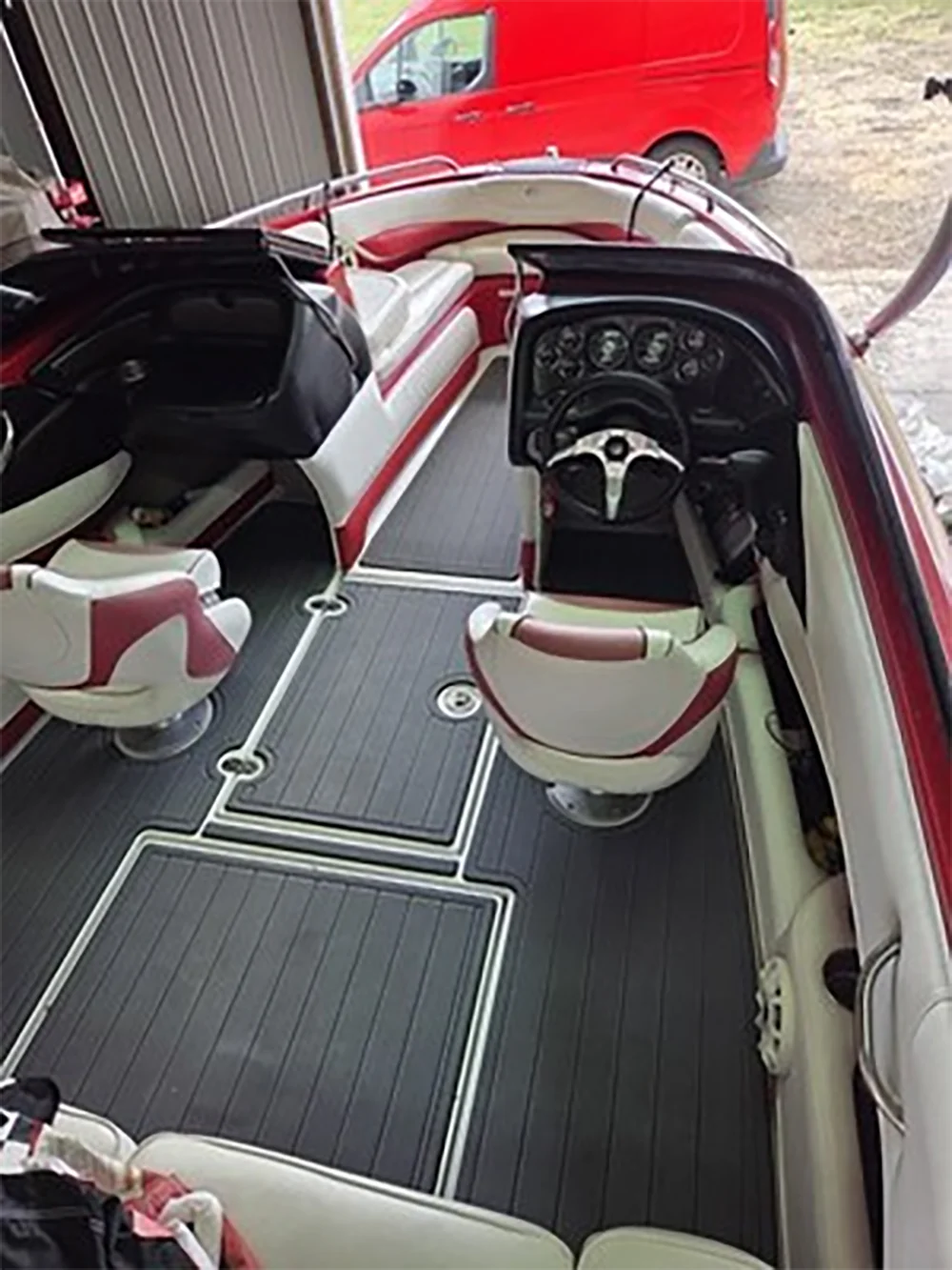 For 2011 Crownline 21 SS 1/4