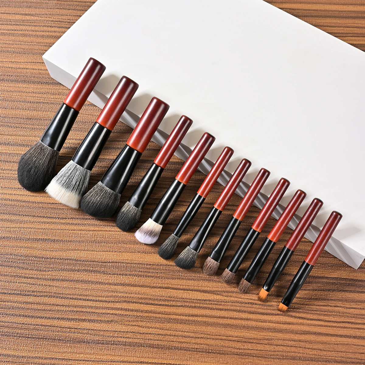 13 PCS Walnut Makeup Brushes Set, Travel Size, Professional No Shed Tan Mini Makeup Brushes With Case