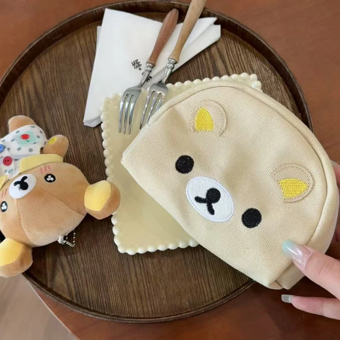Rilakkuma الكرتون حقيبة مستحضرات تجميل أنيمي محفظة عملة محفظة أحمر الشفاه مفتاح حقيبة التخزين العناصر الحقيبة حاملي بطاقات هدايا عيد ميلاد لصديق