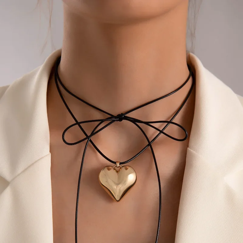 Punk Goth Black PU Leather Big Heart Pendant Chokers Necklace for Women Weave Knotted Bowknot Adjustable Chain New Jewelry