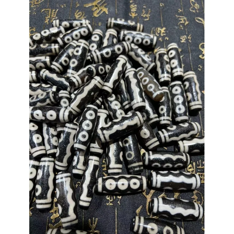 Five-Eye Tibetan Style Tibet Beads Factory Wholesale High-Oil Coated Pulp Weathering Delicate 40mm Black and White to Pure