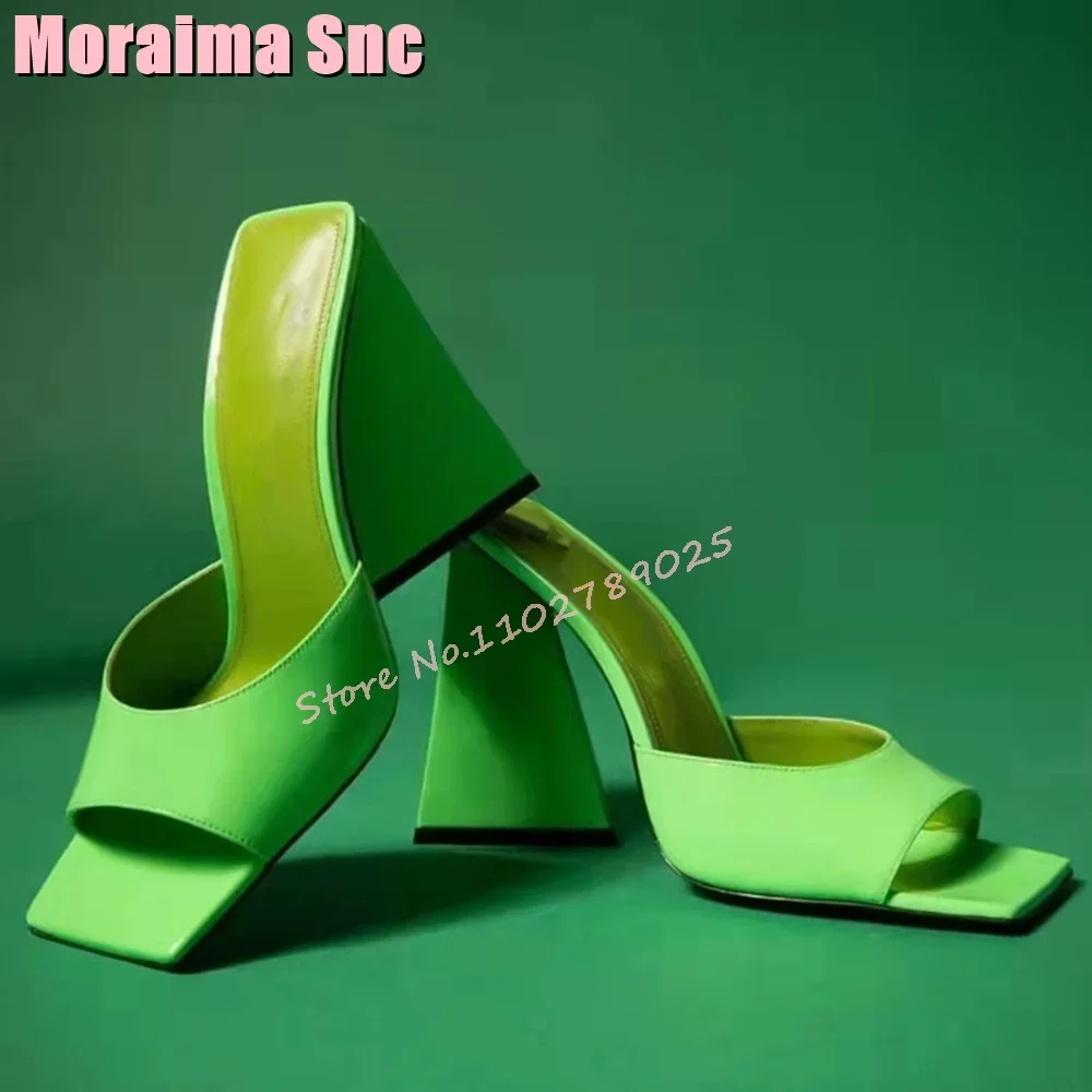 

Triangle Strange Heel Square Toe Slippers Patent Leather Sexy Fashion Women Shoes Slides Green Solid 2025 Summer New Outdoor