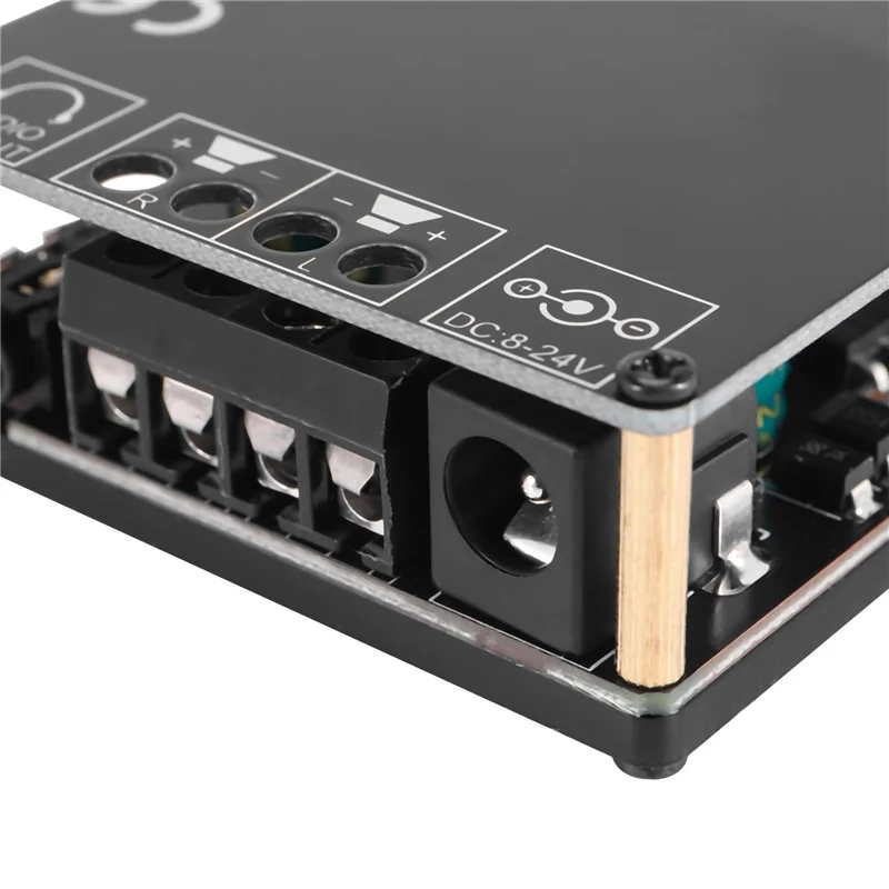 Y22A-XY-C50L بلوتوث صغير 5.0 الصوت اللاسلكي الرقمي مكبر كهربائي ستيريو مجلس 50Wx2 بلوتوث مكبر للصوت 3.5 مللي متر USB
