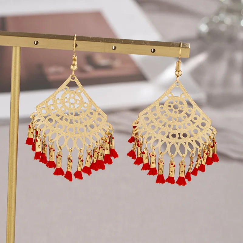 New Exquisite Silver Color Earings Ethnic Retro Indian Earrings Women\'s Alloy Crystal Pearl Tassel Wedding Earrings Boho Jewelry