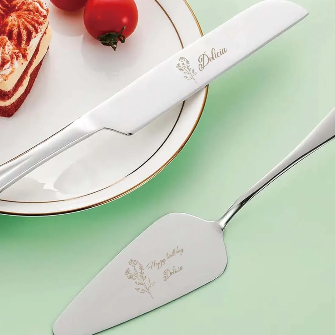 2-teiliges, individuell graviertes Edelstahl-Kuchenmesser-Set in Geschenkbox, geeignet für Hochzeiten, Geburtstage, alle Arten von Feiern.