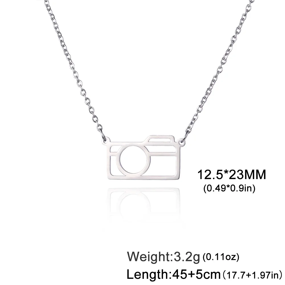 Skyrim Double Hole Hollow Camera Pendant for Men and Women Fashion Photography Camera Stainless Steel Necklace Jewelry Gift