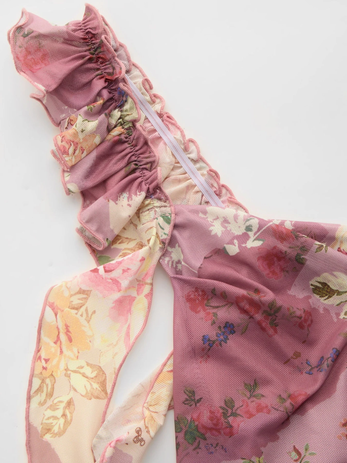 สุภาพสตรีสีชมพูดอกไม้พิมพ์สแควร์คอยาวชุด Ruffle ตกแต่งลูกไม้โรแมนติกและสง่างามชุดสตรี