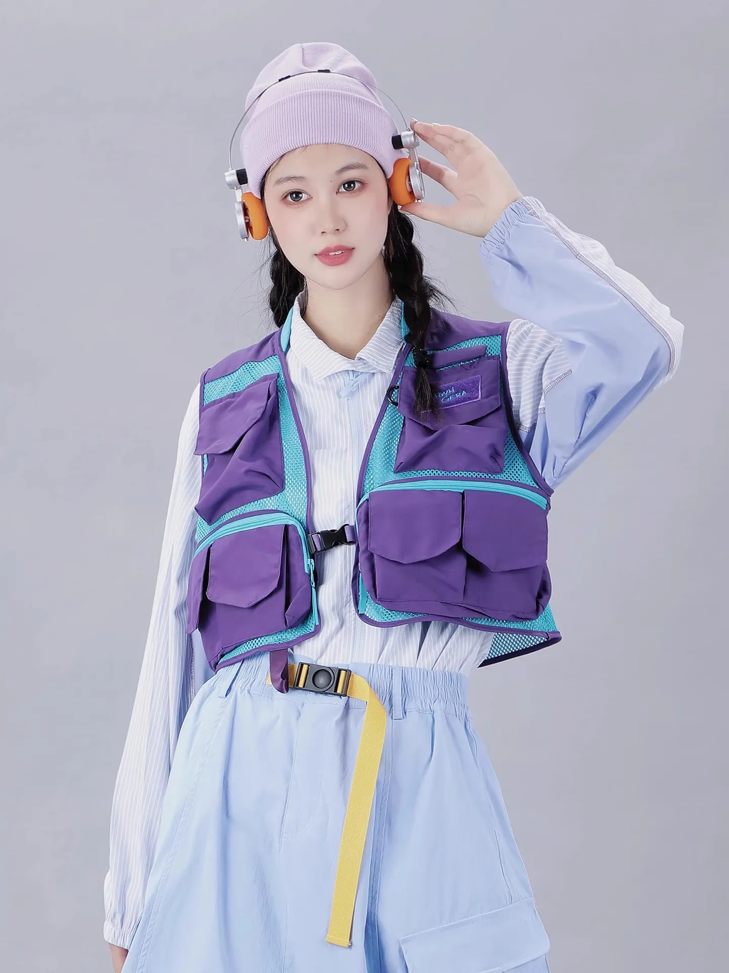 

HWHGERA Women's Loose Casual Outdoor Sports Vest Autumn Outdoor Workwear Multi-ket Vest Student Sle 2663