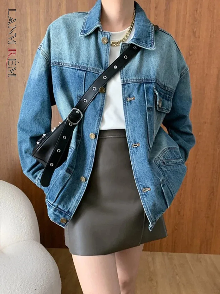 

[LANMREM] Washed Denim Jackets For Women Lapel Single Breasted Long Sleeve Streetwear Female Coat 2024 Autumn New 26D9793