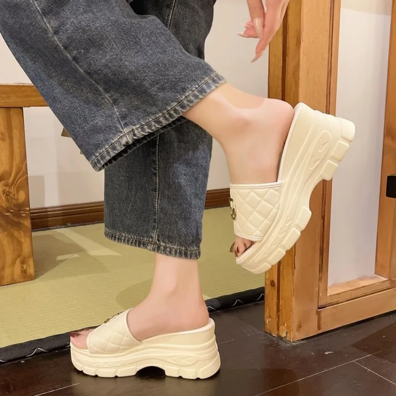 Chain Wedges Slippers Women High Heels Platform Shoes Summer 2024 Luxury Open Toe Flip Flops Beach Sandals Pumps Mujer Slides