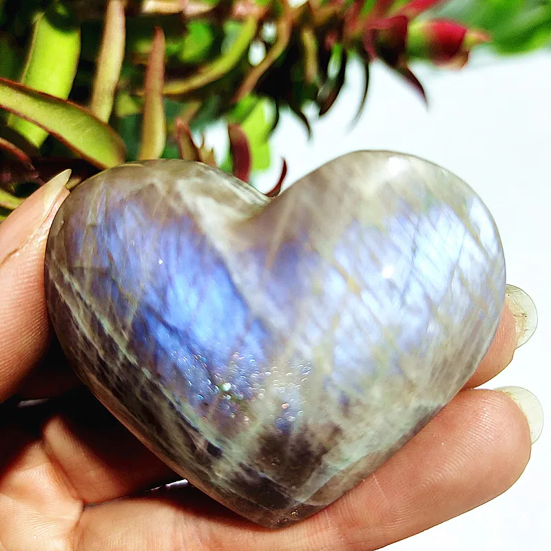 Natral Gemstone Beautiful Moonstone Labradorite The hear Stone Crystal Sorcerer Chakra Spiritual Healing Crystal Home Decoration