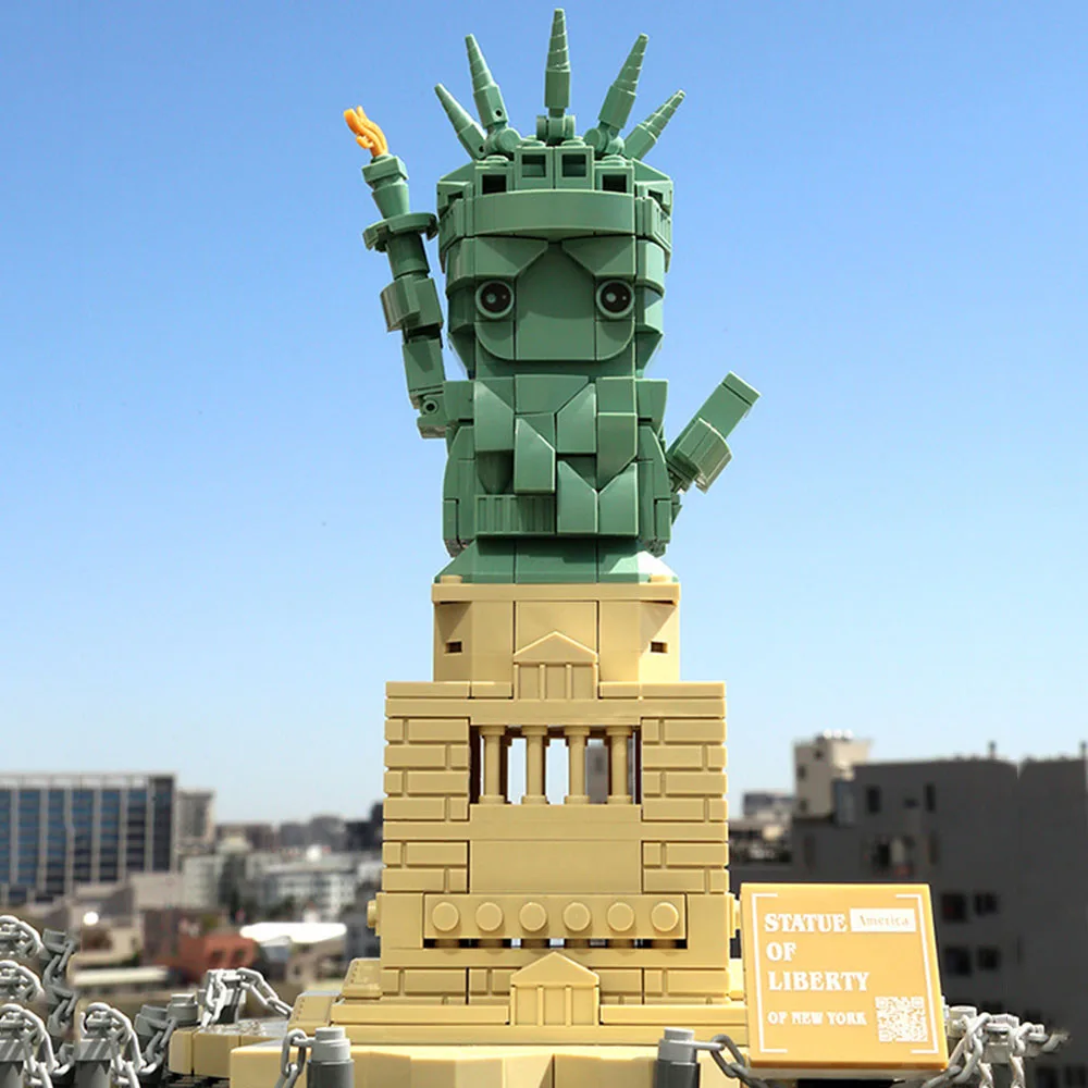 

World Famous Architecture Building Block Lovely Cartoon America Statue of liberty Model Big Head Construction Toy For Gift