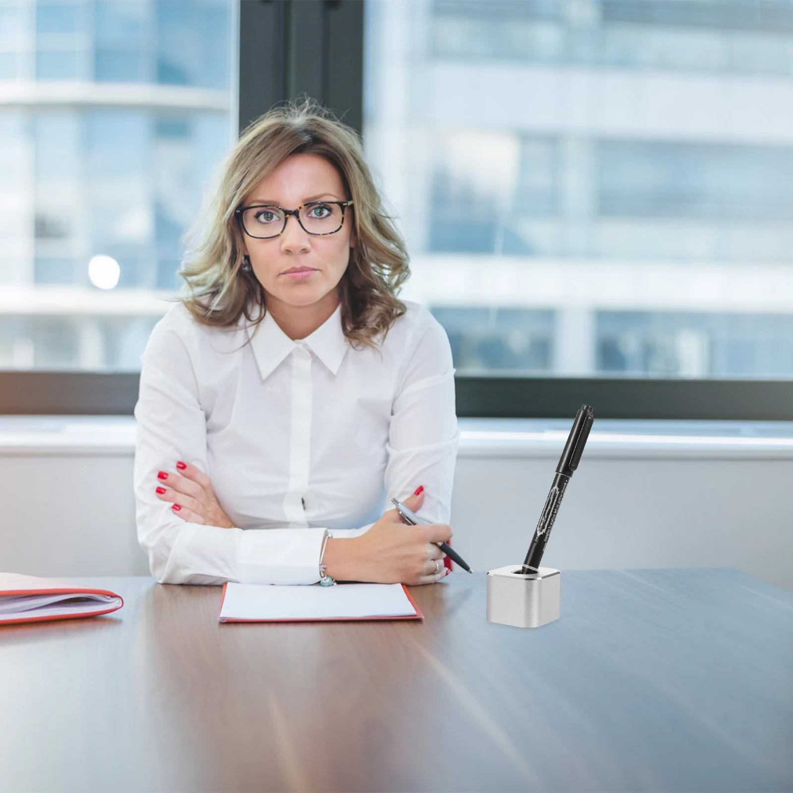 

Elegant Aluminum Pen Holder Square Shape for Quill Fountain Pens Desk Organizer