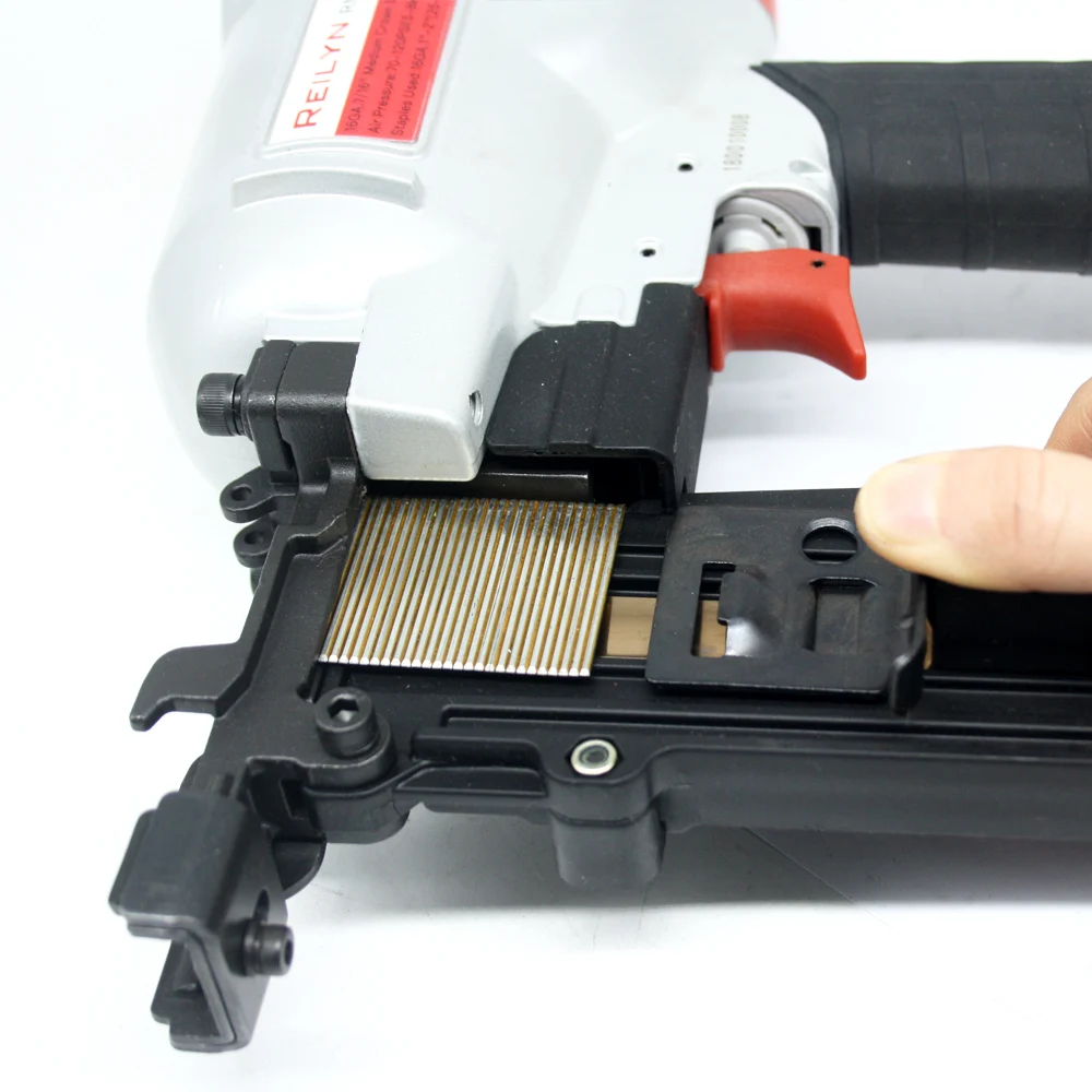 Reilyn RN851 16Ga Wide Crown Stapler 25-50mm 7/16 Inch for Wood Working Roofing Decorating Pneumatic Stapler Air Nailer Tool