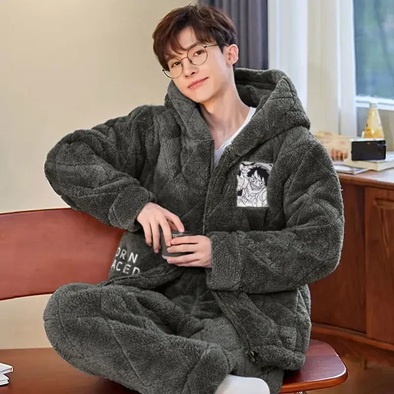 Men Pajamas Autumn Winter Thicken Sleepwear Plush Coral Velvet Three-layer Loungewear Flannel Outdoor Homewear Set Nightgown Set