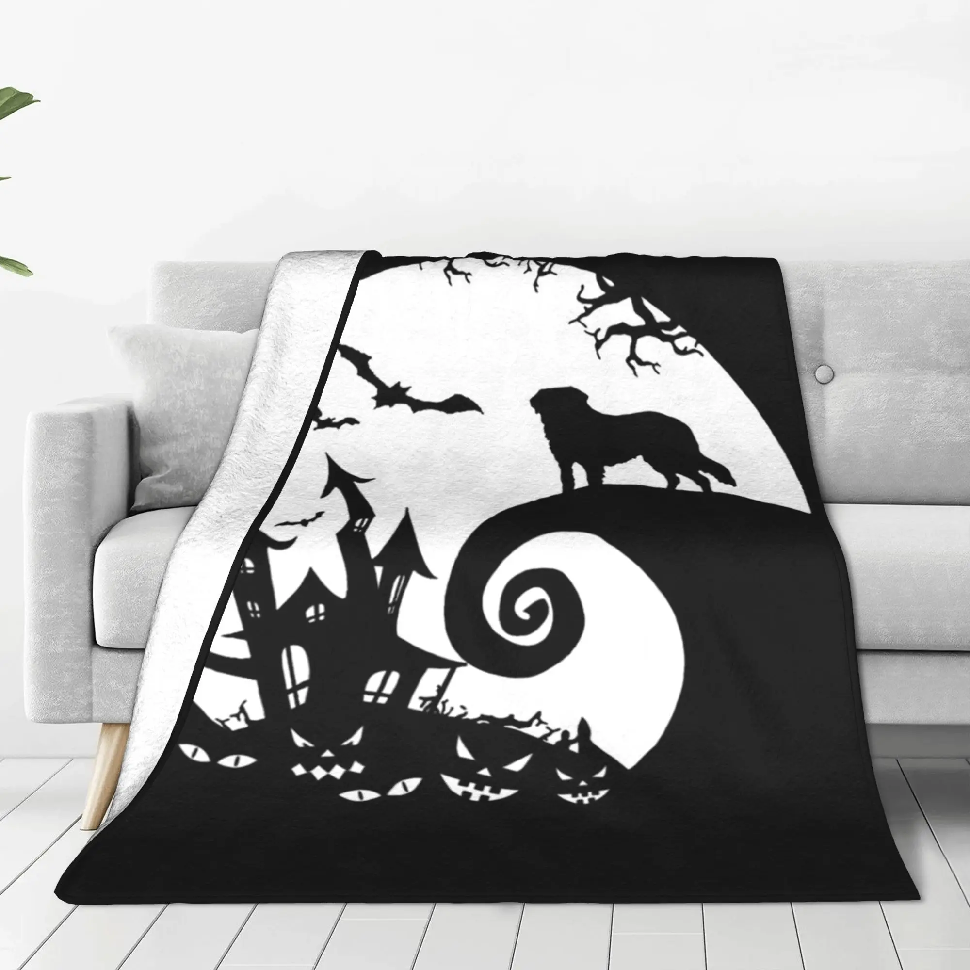 Saint bernard Dog And Moon Halloween Blanket Breathable Flannel Sofa Throw Blanket for Home Bedroom Office Throws Bedspread