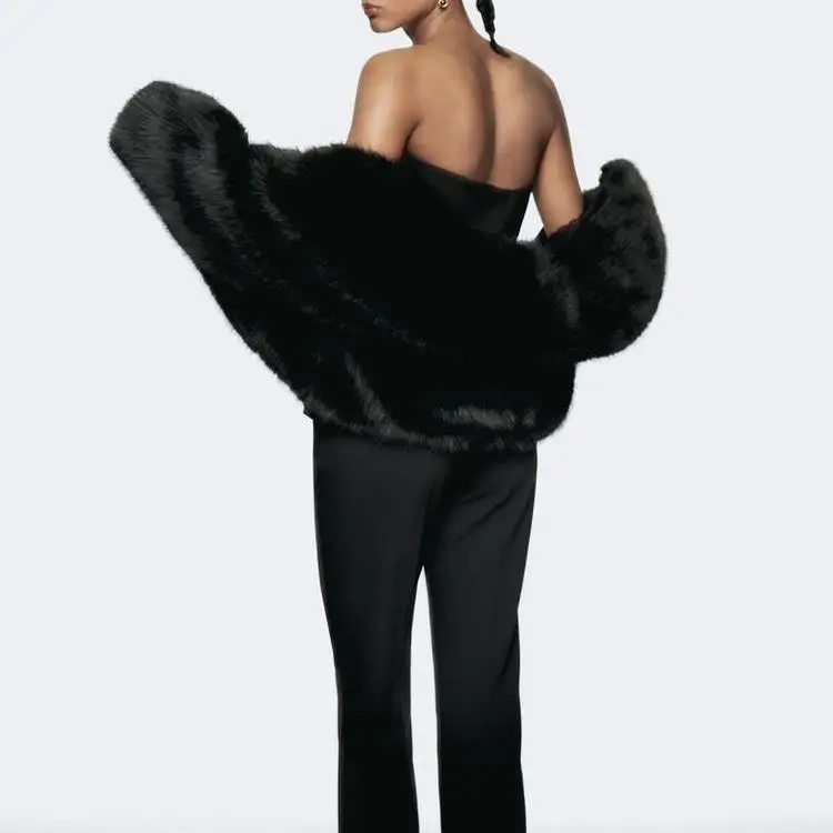 가을 겨울 신상 여성 패션 긴 소매 칼라 재킷 인조 모피 효과 코트 638247 짧은 길이 레귤러 핏