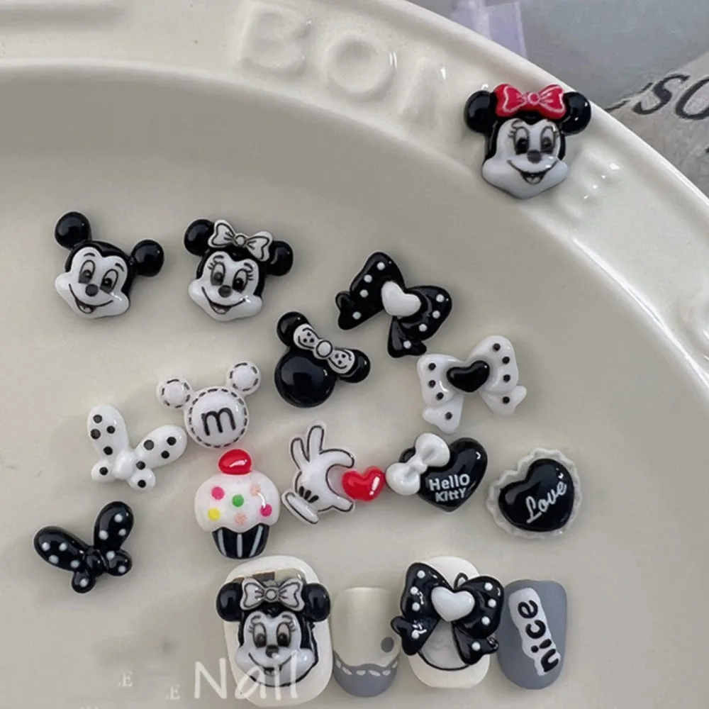50 قطعة راتينج لطيف ميكي ماوس مسمار الفن السحر أسود أبيض الفئران Bowknot الراين الكرتون الحيوانات سلسلة مجوهرات أظافر مسطحة