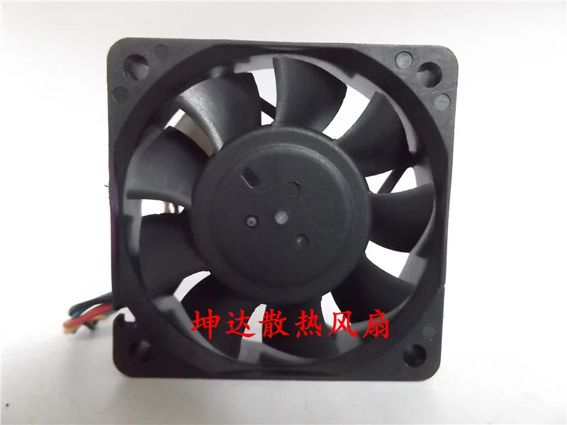 Delta Electronics AFC0612DB DC 12V 0.45A 60x60x15mm 4-Wire Server Cooling Fan