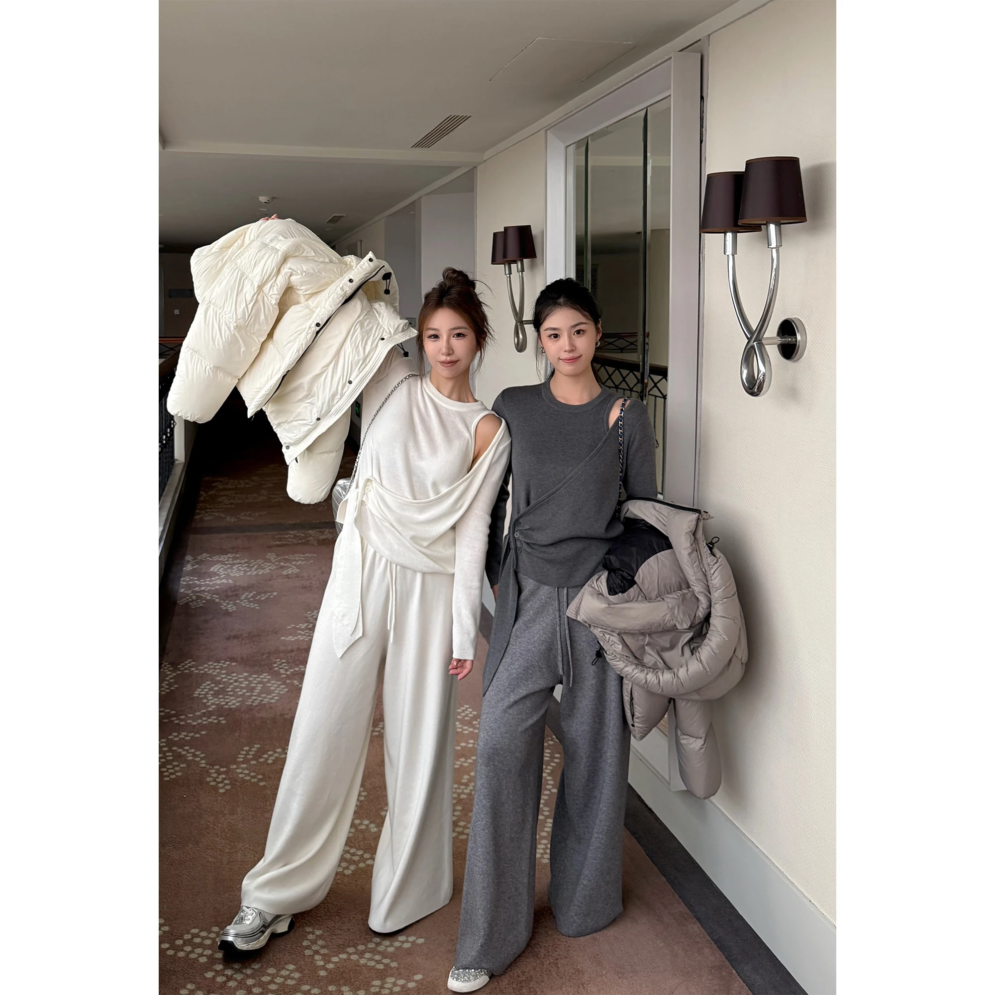 

Женский трикотажный комплект Ele Fit из смеси шерсти с эластичной резинкой на талии, топ и брюки для внутренней одежды с высоким берцем, осень 2025 г.