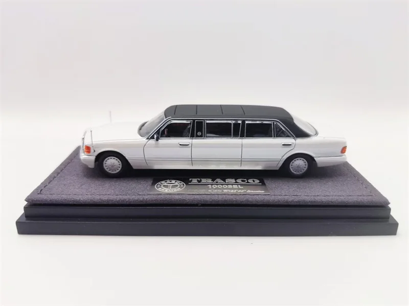 1-64-w126-パールホワイト-ダイキャストコレクターズカー-モデルカー
