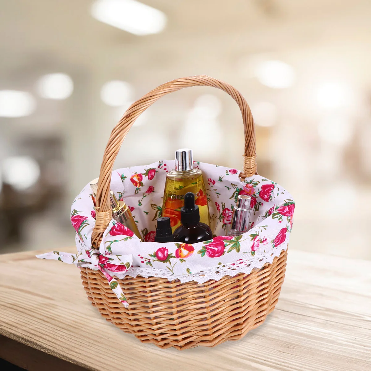 Hand Woven Basket with Handle Design Food Gift Flower Holder Beautiful Fruit Container Rattan