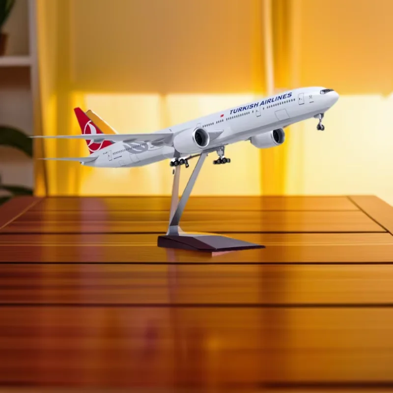 

1/157 Scale Plane B777 Turkish Airways Aircraft Models Resin Die-Cast Airplane Simulation Toy Plane With LED Light Aviation Gift