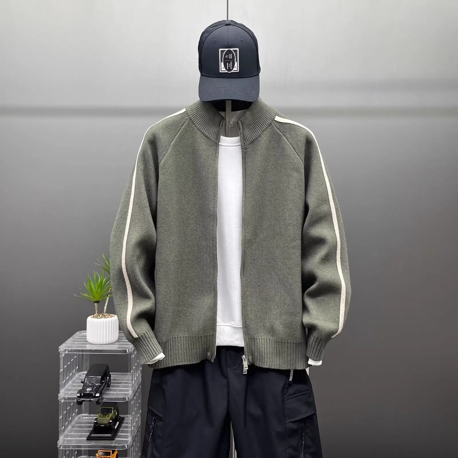 

Autumn Winter Large Size Men's Zipper Knitted Sweater Long Sve Casual Stand Collar Open Cardigan Comfortable Loose Fit