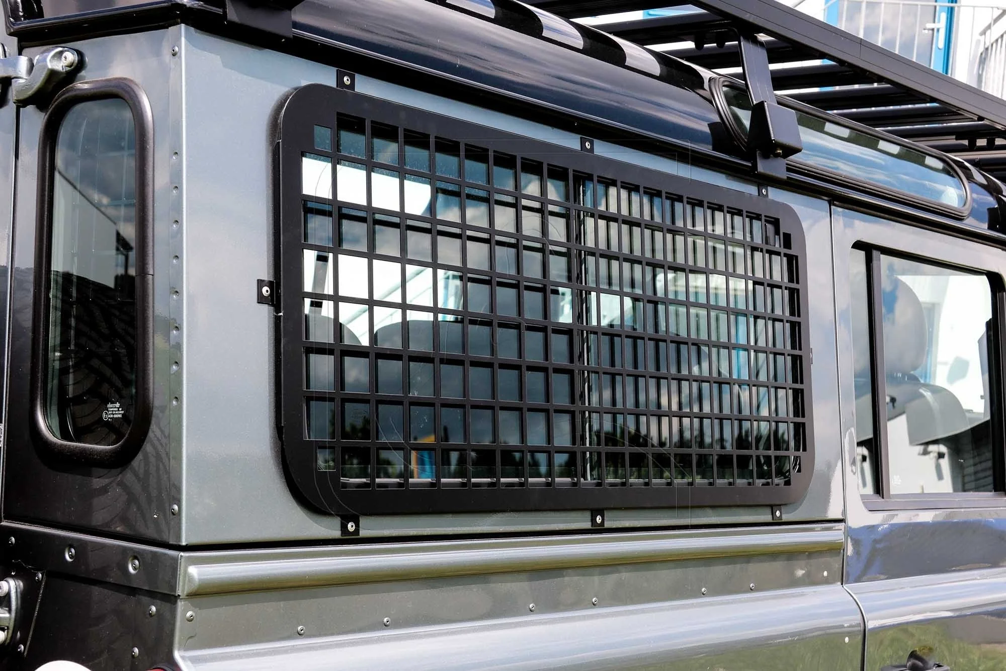 car exterior protection window grills steel Side Window Guards fit for Land Rover Defender 90 110