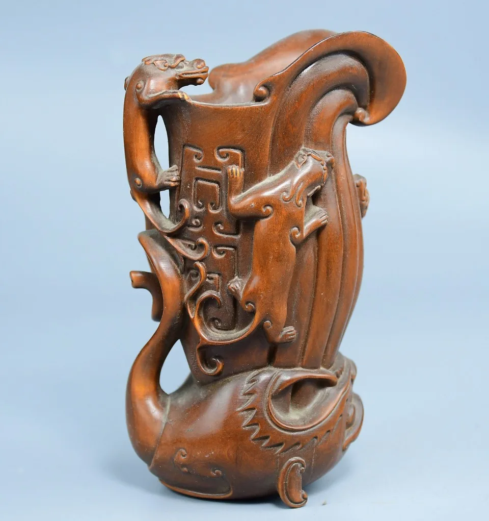 Old Boxwood Dragon statue pattern Dragon cup pen holder Study Ornaments Town house Exorcism