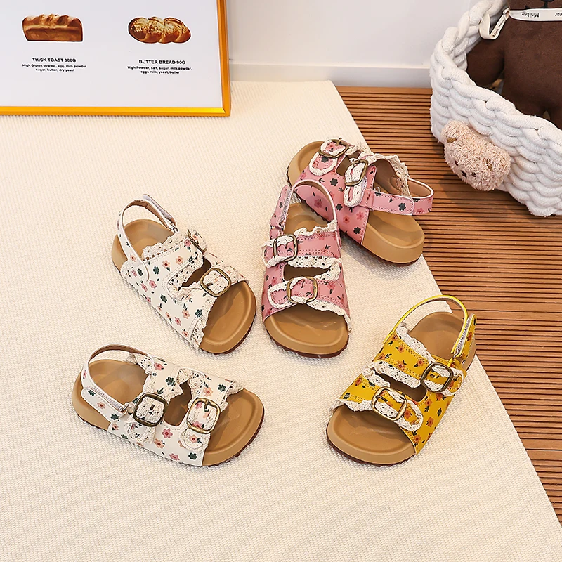 Toddler Girls Lace Trim Leather Sandals with Buckle 2026 New Summer Kids Chunky Beach Shoes Soft Sole Polka Dot Barefoot Sandals