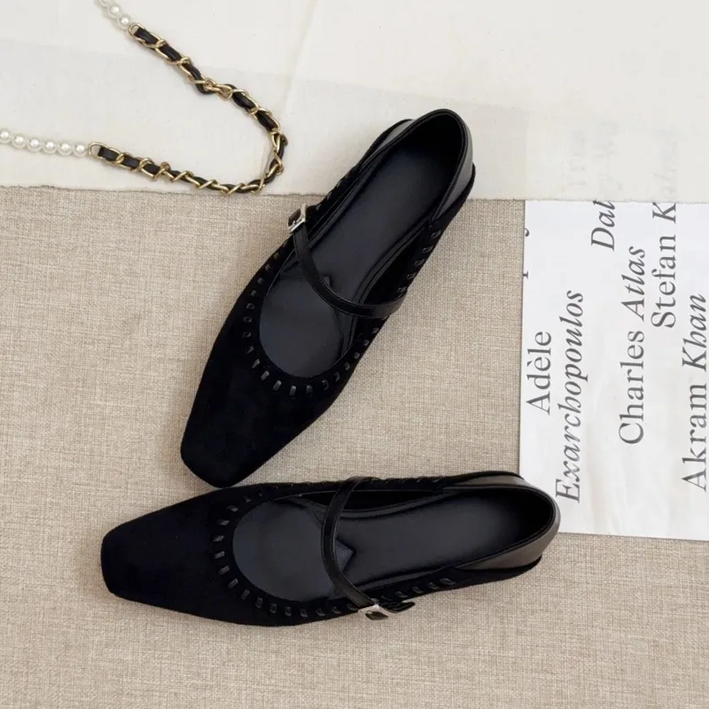 2025 ربيع جديد ماركة النساء الشقق جولة تو الضحلة الانزلاق على السيدات أحذية الباليه عادية لينة الجلود فستان أنيق الأحذية