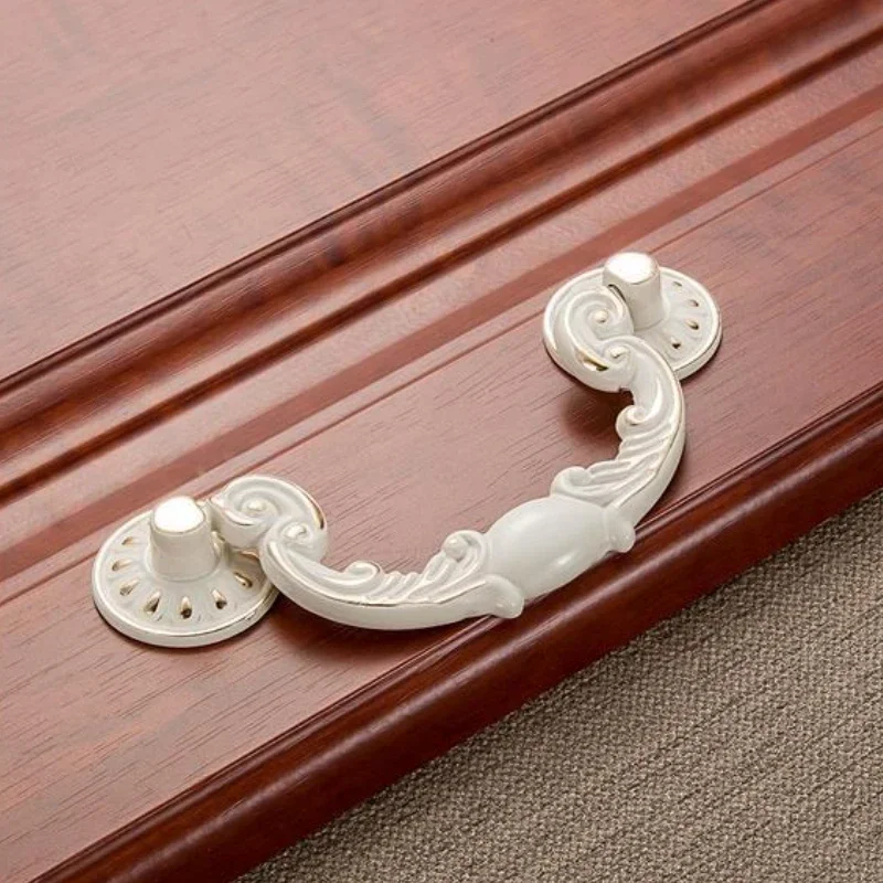 Zinc Aolly Ivory White Cabinet Handles Kitchen Cupboard Door Pulls Drawer Knobs European Fashion Furniture Handle Hardware