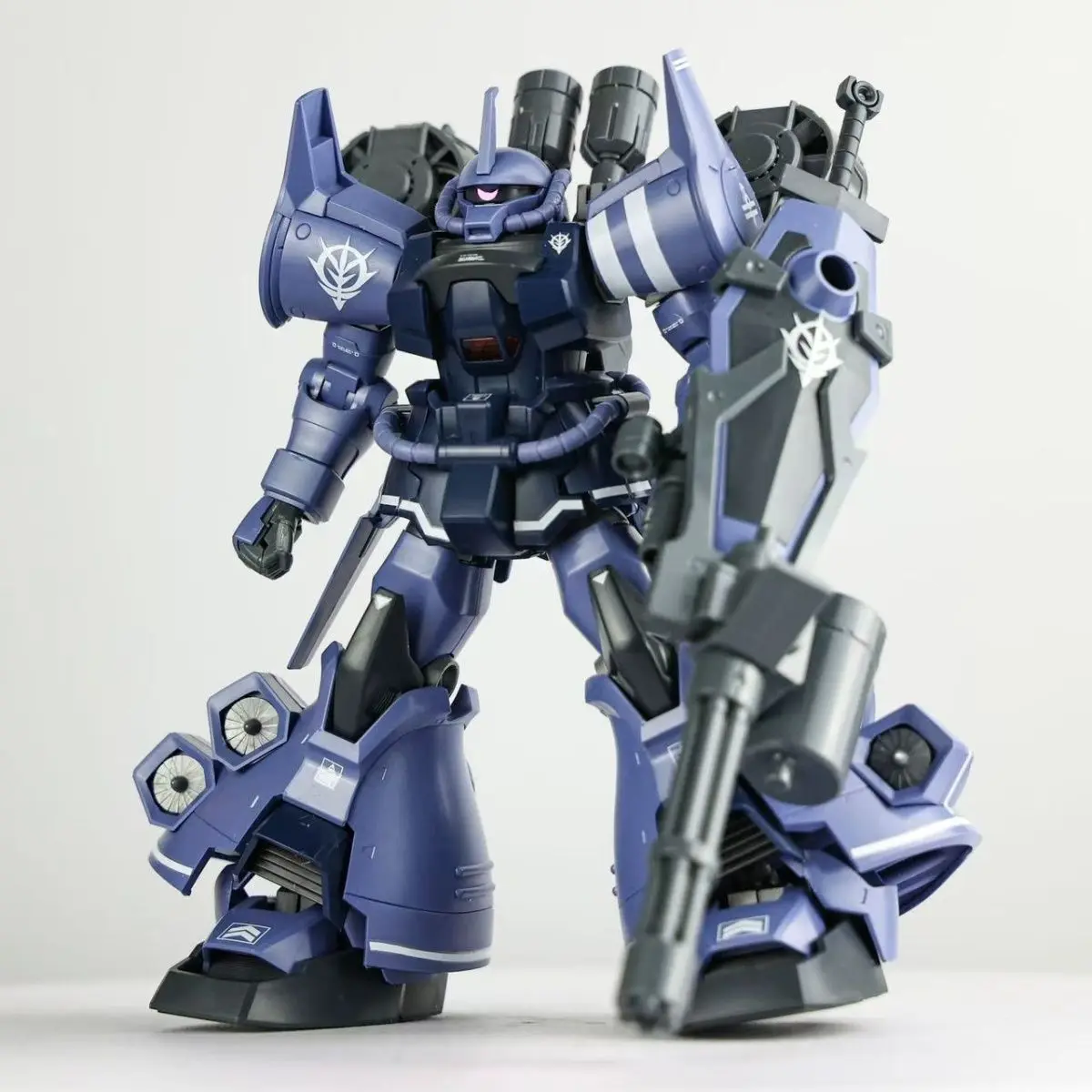 STAR HG 1/144 MS-07B-3 Gouf Custom B3 Assembly Model Kit With Fly Bag Blue Color Action Figure Plastic Model robot toys