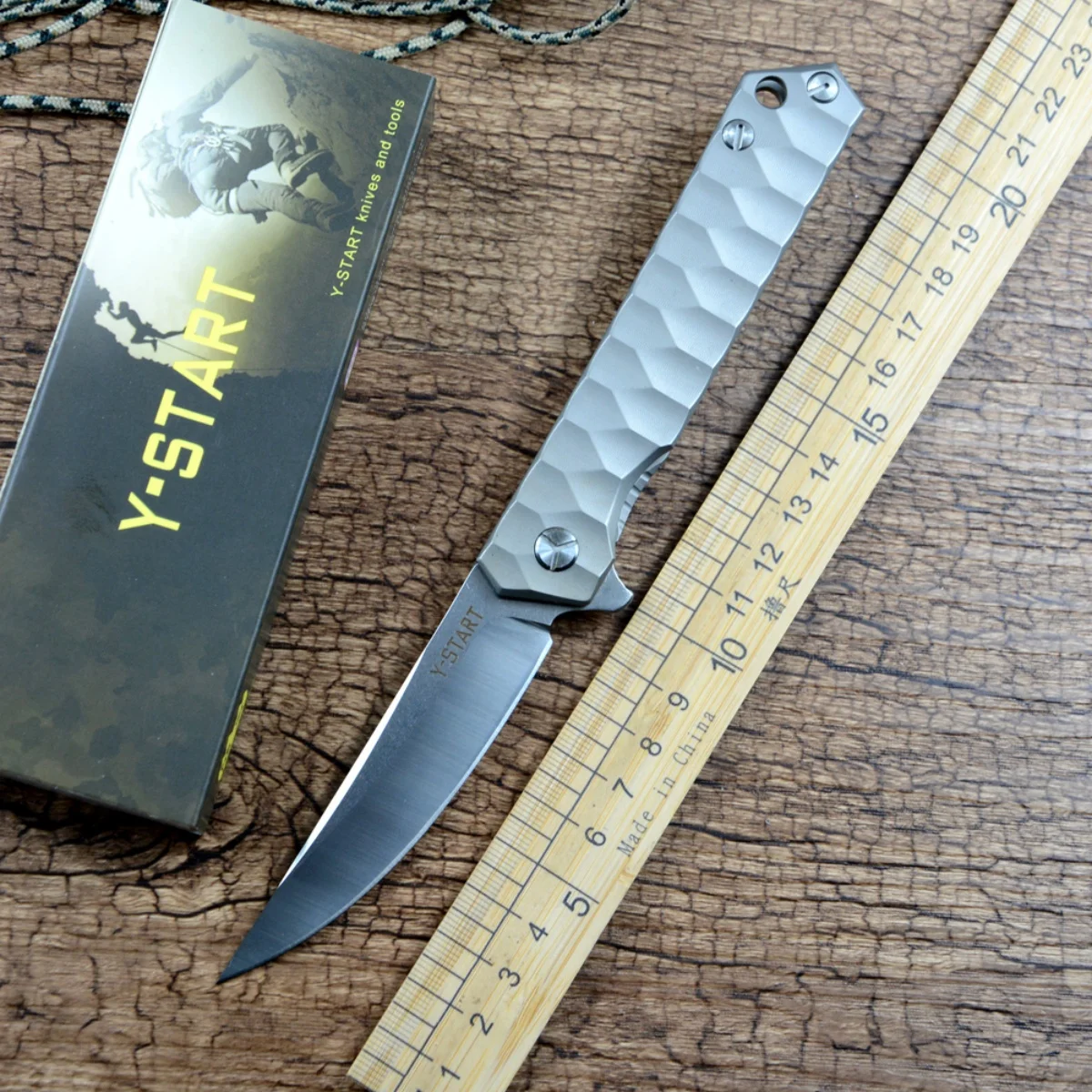 

Y-START D2 Pocket Knife Folding Blade Drop Point Silver Titanium Handle for Outdoor Camping Hunting with Pocket Clip LK5010