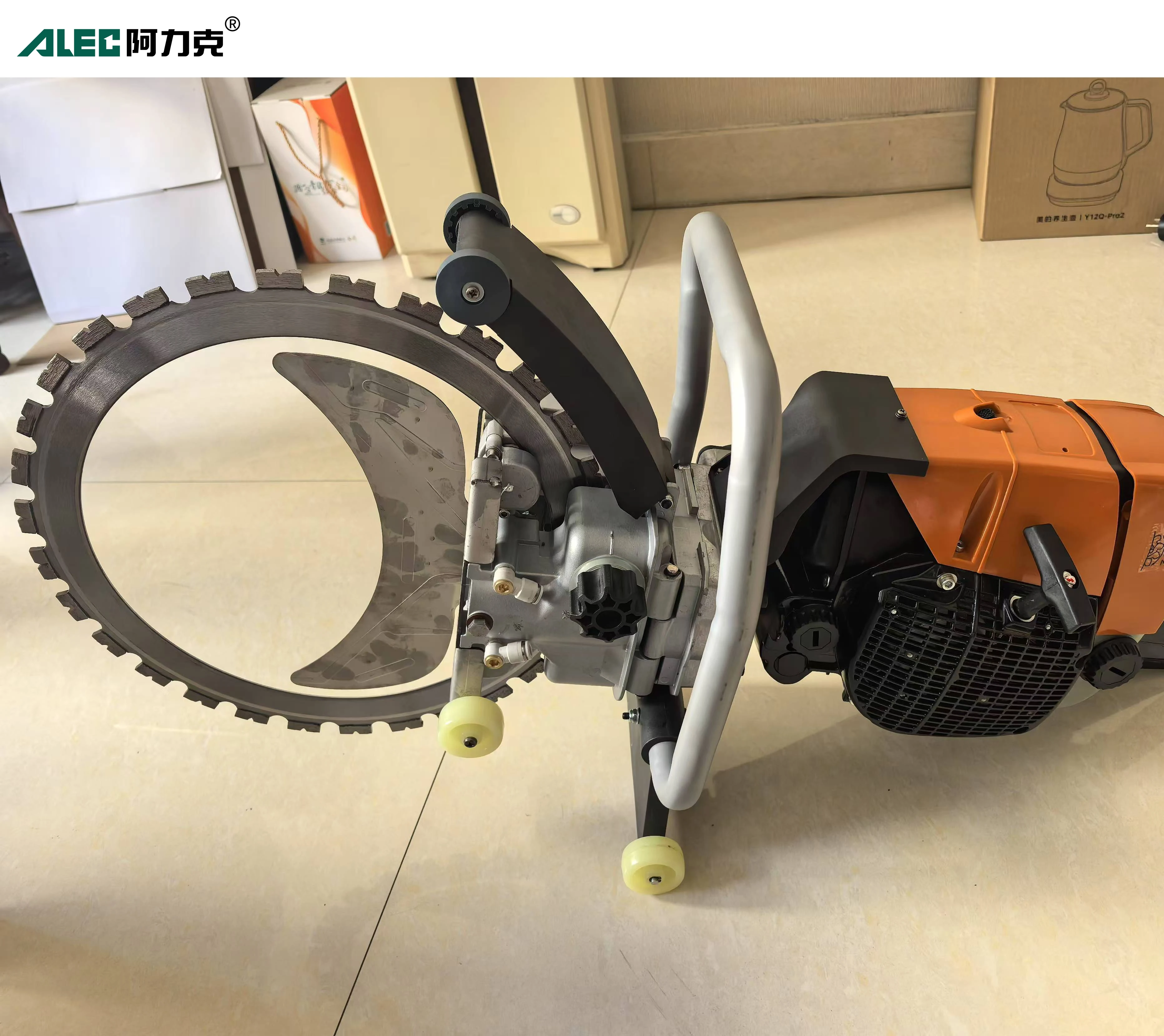 Two Stroke Powered Concrete Red Brick Wall Cutters Wall Cutting Machine Ring Saw