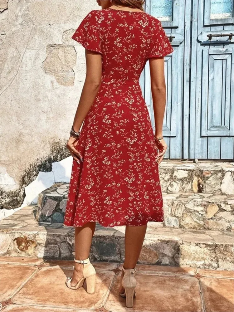 Robe d'été à fleurs style Boho pour femmes, nouvelle mode, col carré, manches évasées, mi-longue, vacances, plage, chemise décontractée