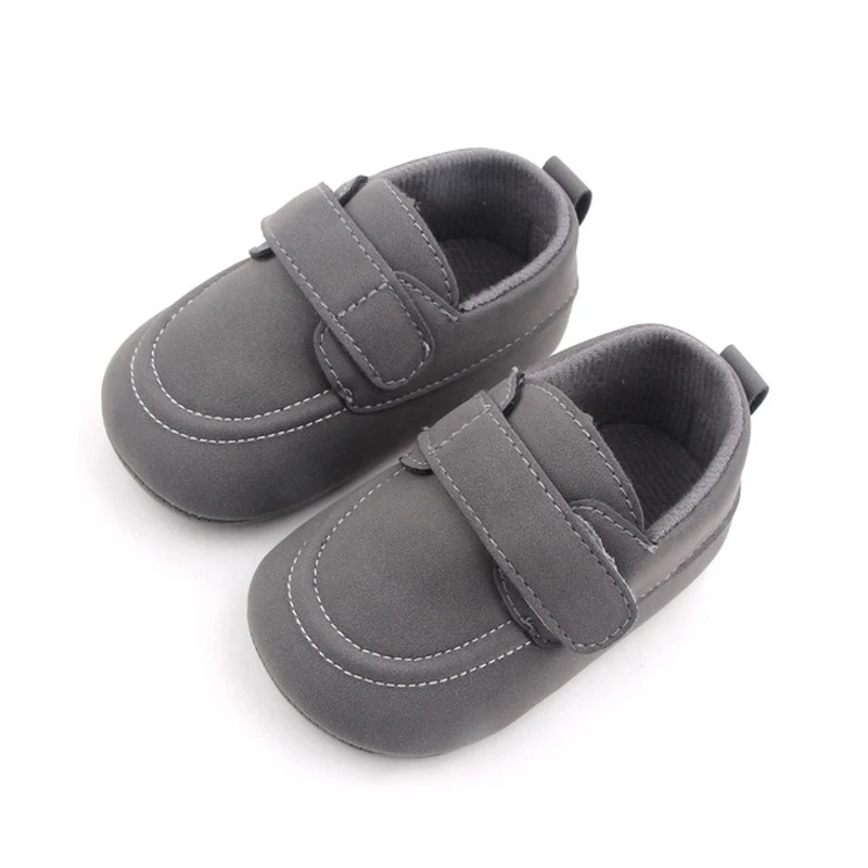 Mocassins en cuir à semelle souple pour bébés, chaussures CPull pour garçons, articles pour tout-petits, accessoires pour bébés, chaussures pour